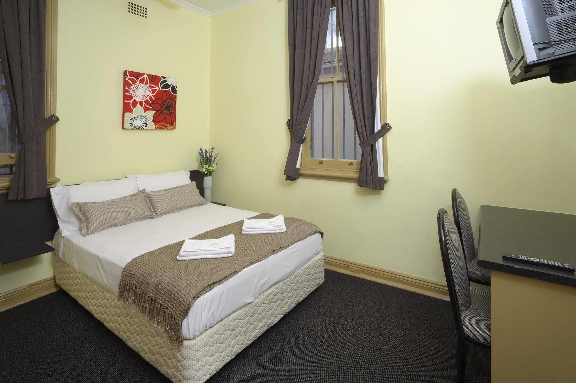 The George Street Hotel Сидней Экстерьер фото